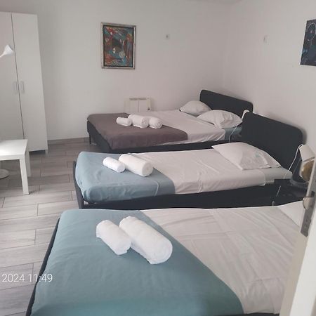 Blife Faro City Life Private Rooms 外观 照片