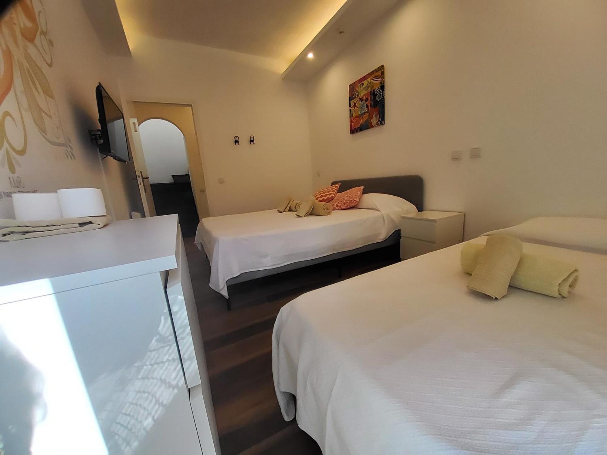 Blife Faro City Life Private Rooms 外观 照片