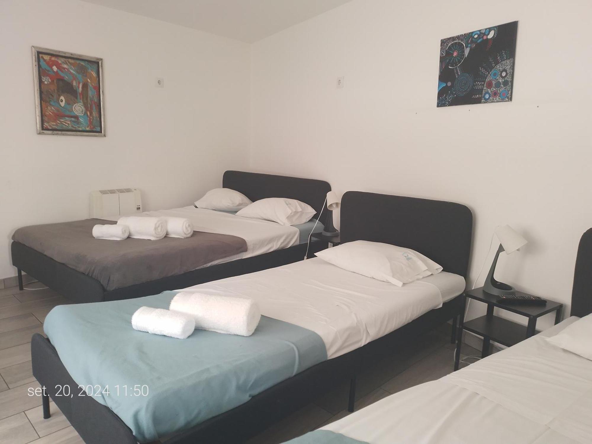 Blife Faro City Life Private Rooms 外观 照片